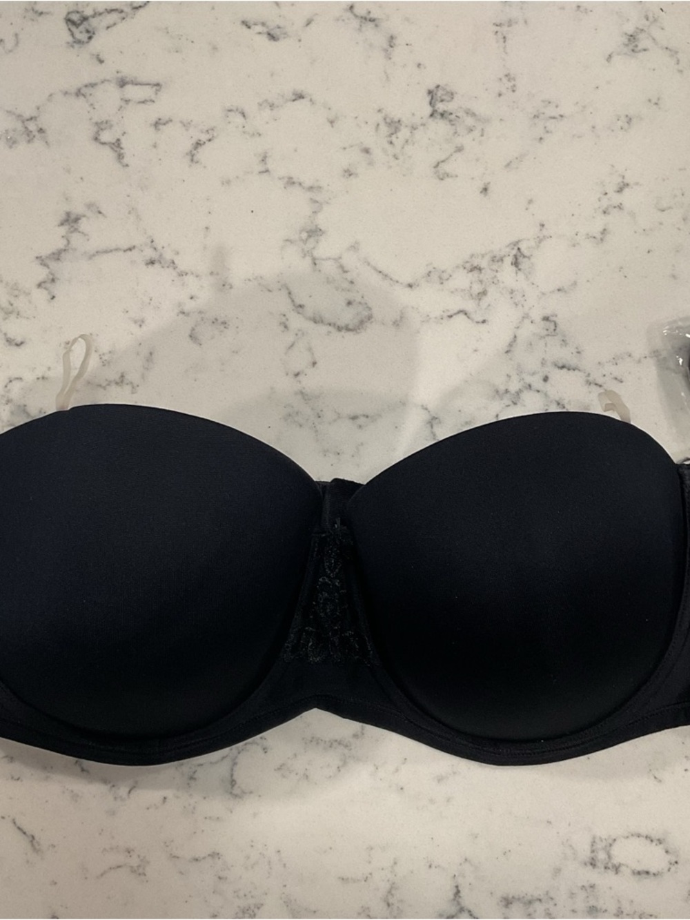NWOT Vanity Fair Strapless Black T-Shirt Bra with detachable strap. Size 40C